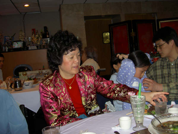 chinese new year dinner 2005 028